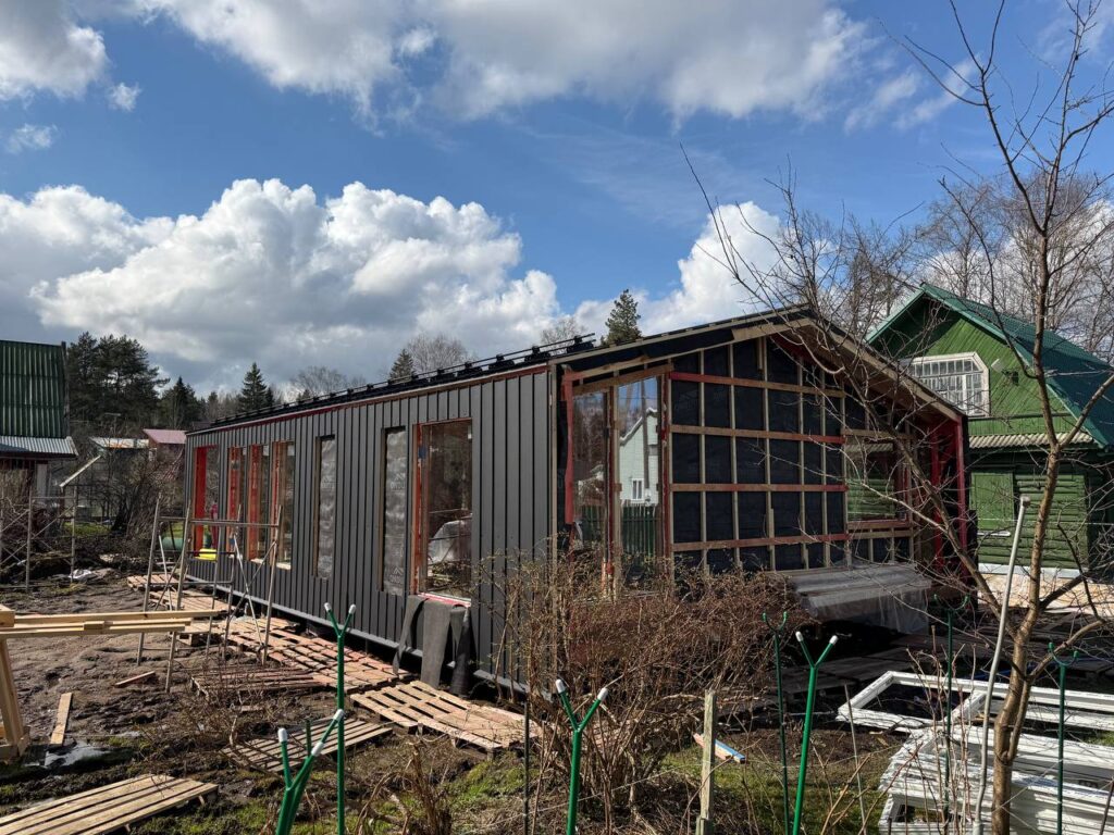 Fourooms House