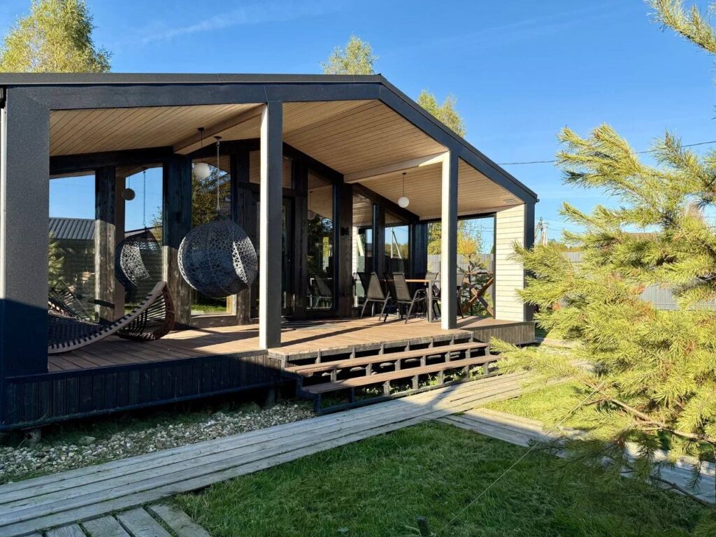 Fourooms House