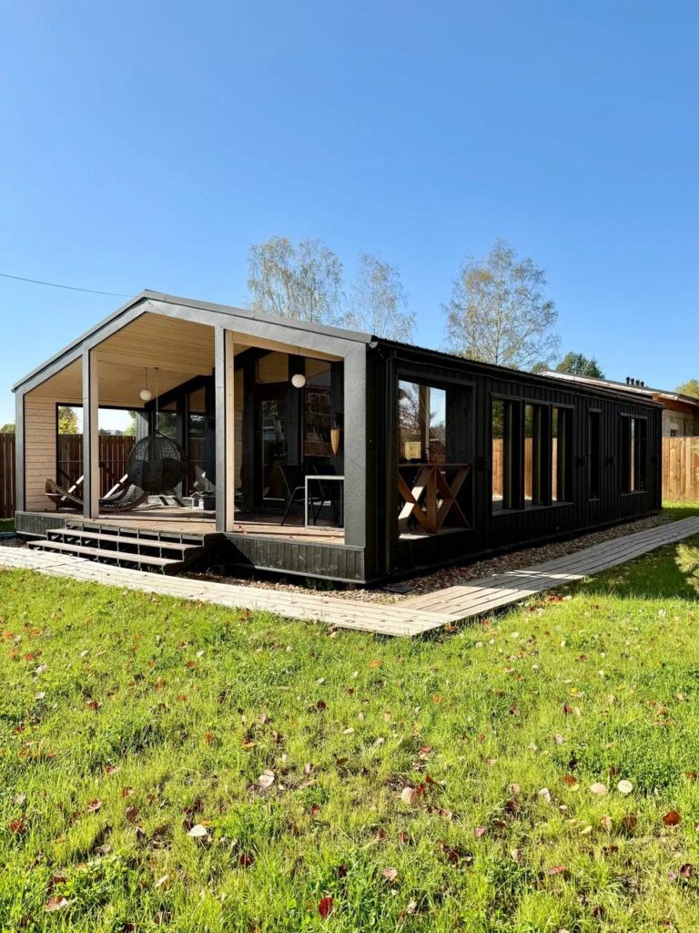 Fourooms House